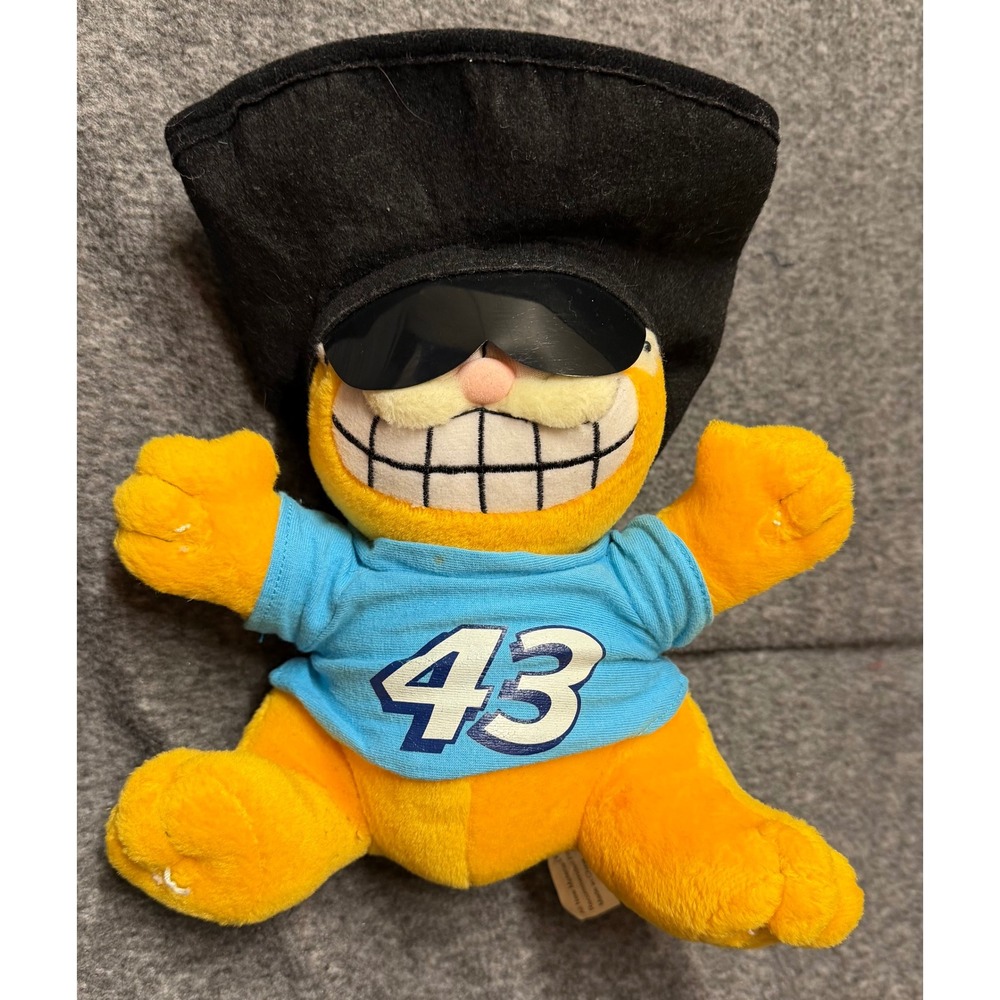 Garfield Richard Petty NASCAR Plush 43 Blue Shirt Black Cowboy Hat Sunglasses